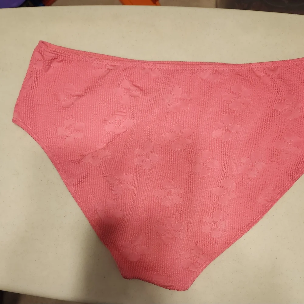 Pink Ruffled Women's Top - Picture 5 of 8